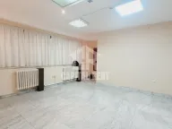 Izdavanje, poslovni prostor, 35m², Stari Grad, Beograd - image 2