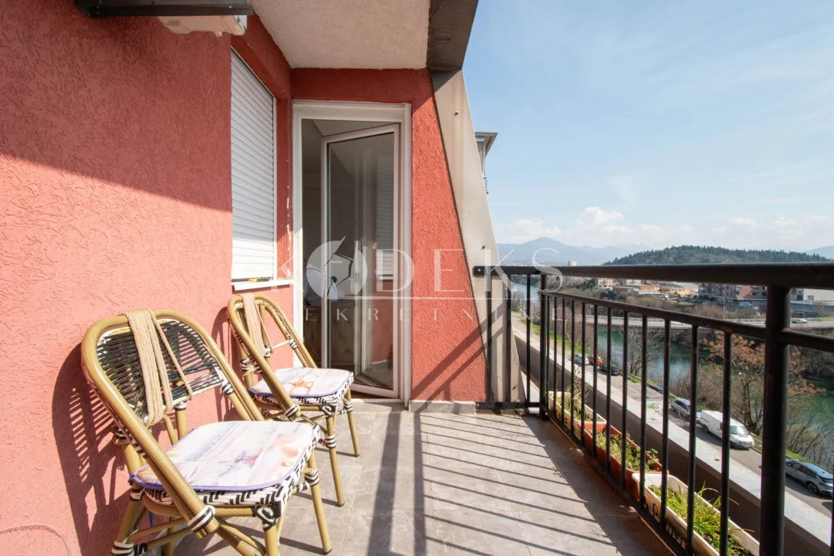 Rent, three bedroom apartment, 87m², 1 maj, Podgorica