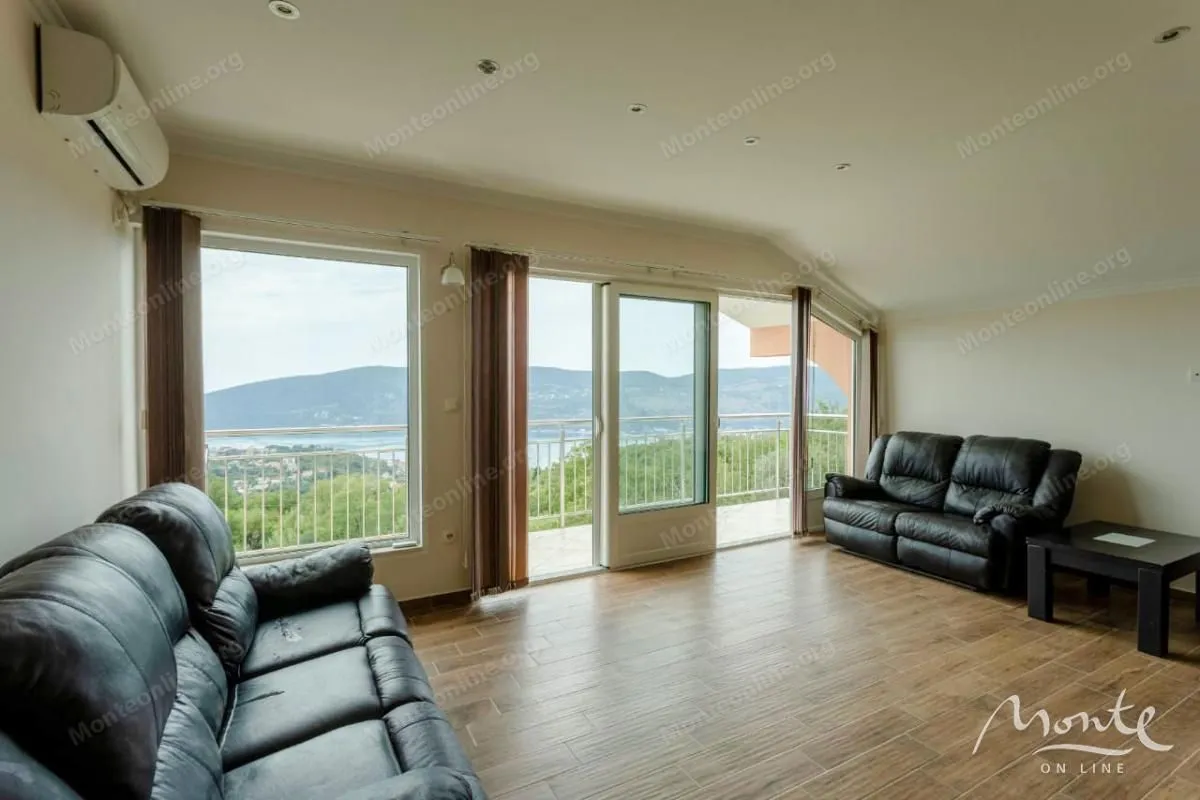 Prodaja, kuća, 410m², Podi, Herceg Novi