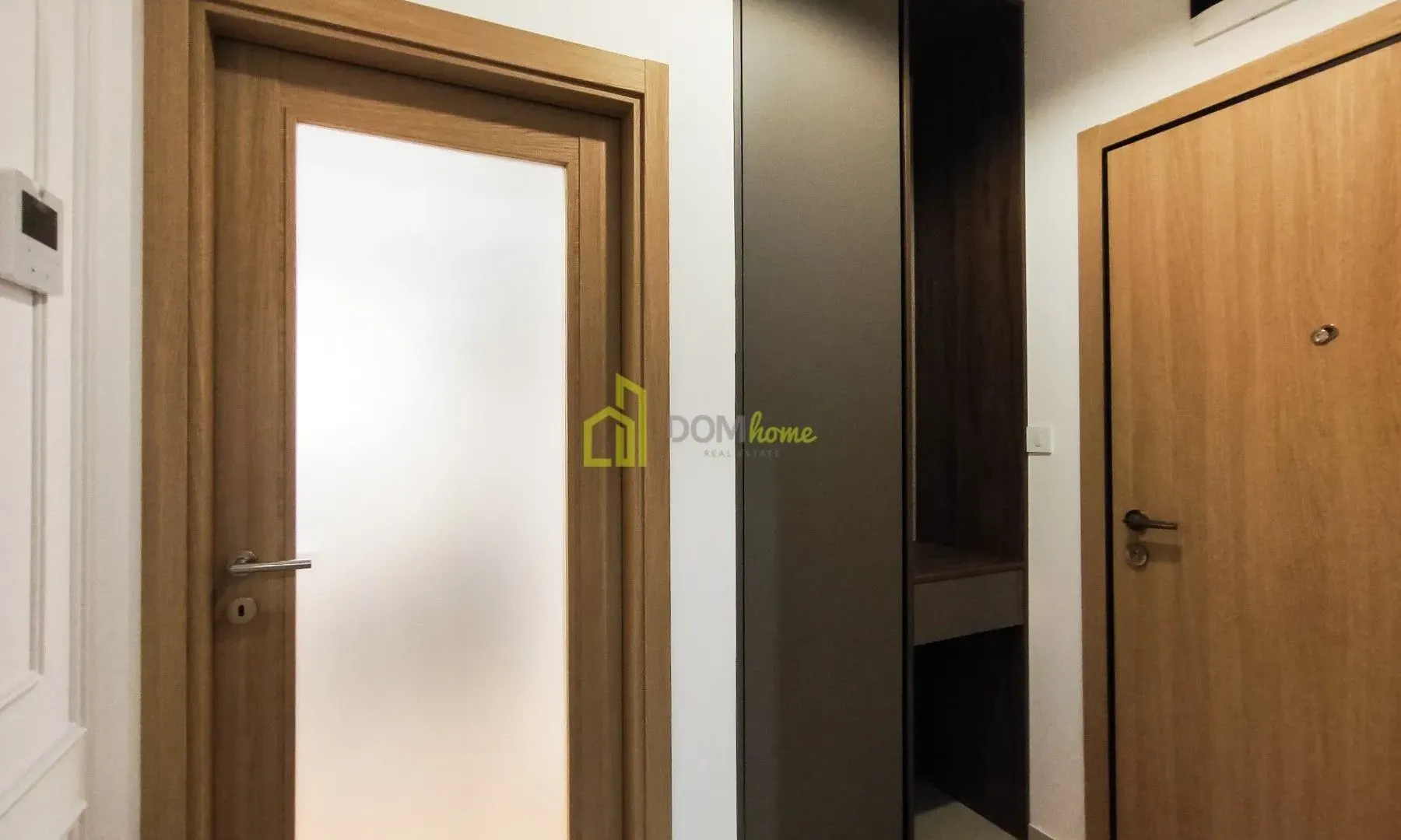 Izdavanje, dvosoban stan, 70m², New City, Podgorica