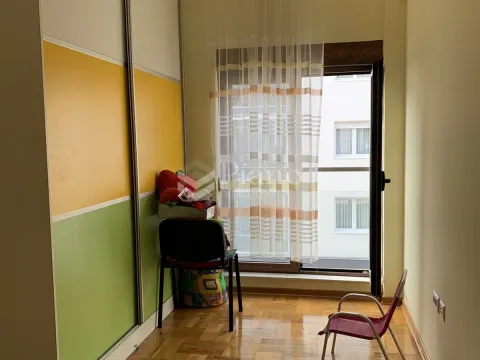 Rent, two bedroom apartment, 58m², Dalmatinska ulica, Podgorica - image 7