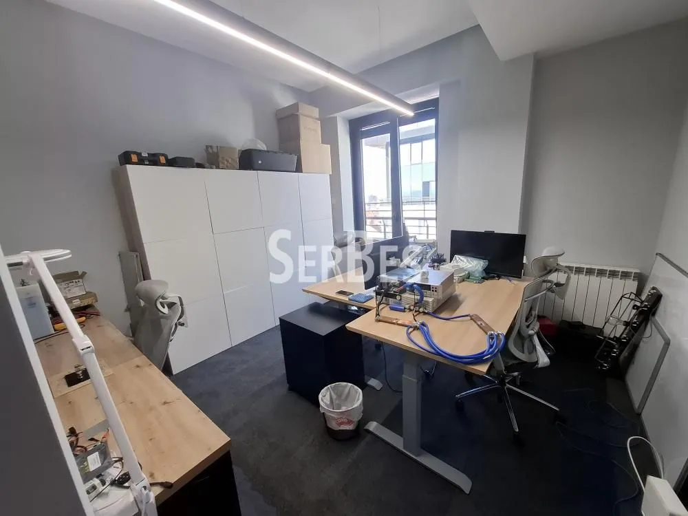 Rent, office space, 153m², Bulevar Oslobodjenja, Novi Sad Sve Podlokacije