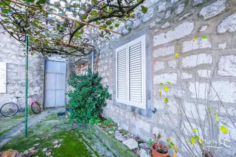 Sale, house, 126m², Kostanjica, Kotor - image 28