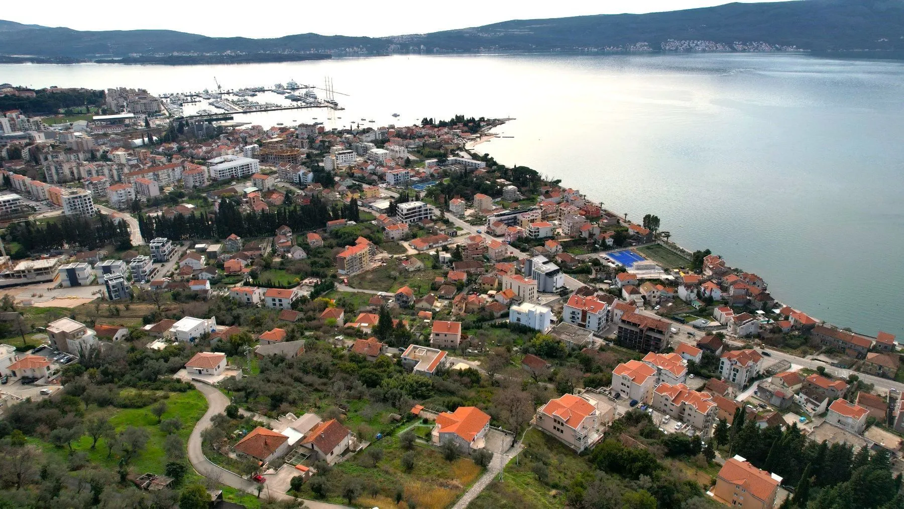 Prodaja, plac, 1800m², Tivat, Crna Gora
