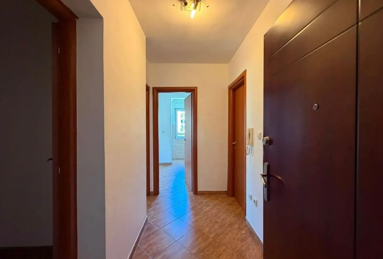 Rent, three bedroom apartment, 107m², Vezirov Most, Podgorica