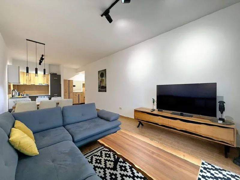 Sale, two bedroom apartment, 81m², Bečići, Budva