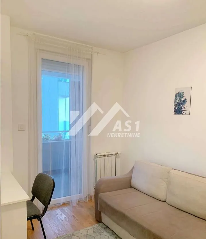Rent, one bedroom apartment, 41m², Adamovićevo Naselje, Novi Sad Sve Podlokacije