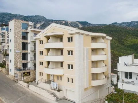 Prodaja, dvosoban stan, 105m², Bečići, Budva - image 7