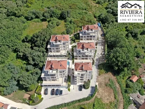 Prodaja, trosoban stan, 115m², Đenovići, Herceg Novi - image 7