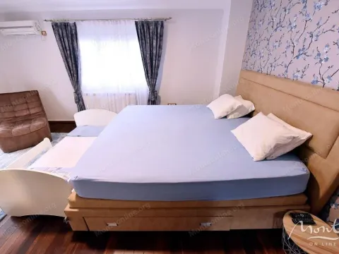 Sale, house, 175m², Podgorica, Crna Gora - image 18