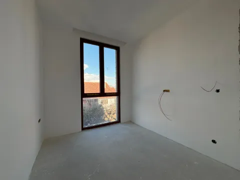 Sale, one bedroom apartment, 40m², Stari Aerodrom, Podgorica - image 4