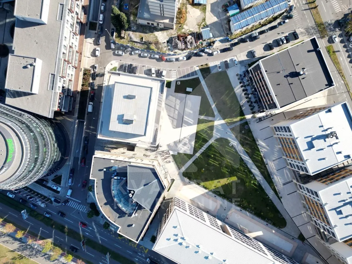 Prodaja, dvosoban stan, 77m², Kruševac, Podgorica