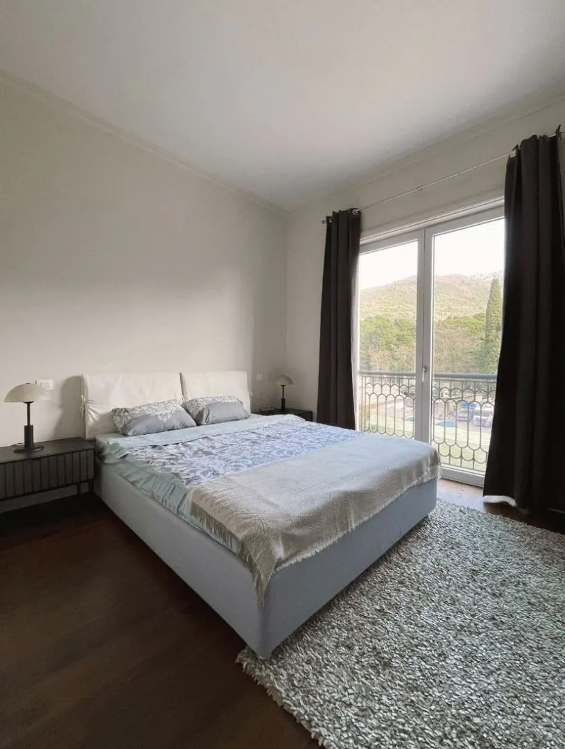 Rent, one bedroom apartment, 63m², Porto Montenegro, Tivat