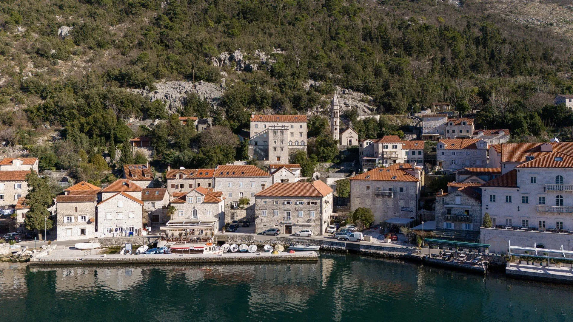 Sale, house, 565m², Perast, Kotor