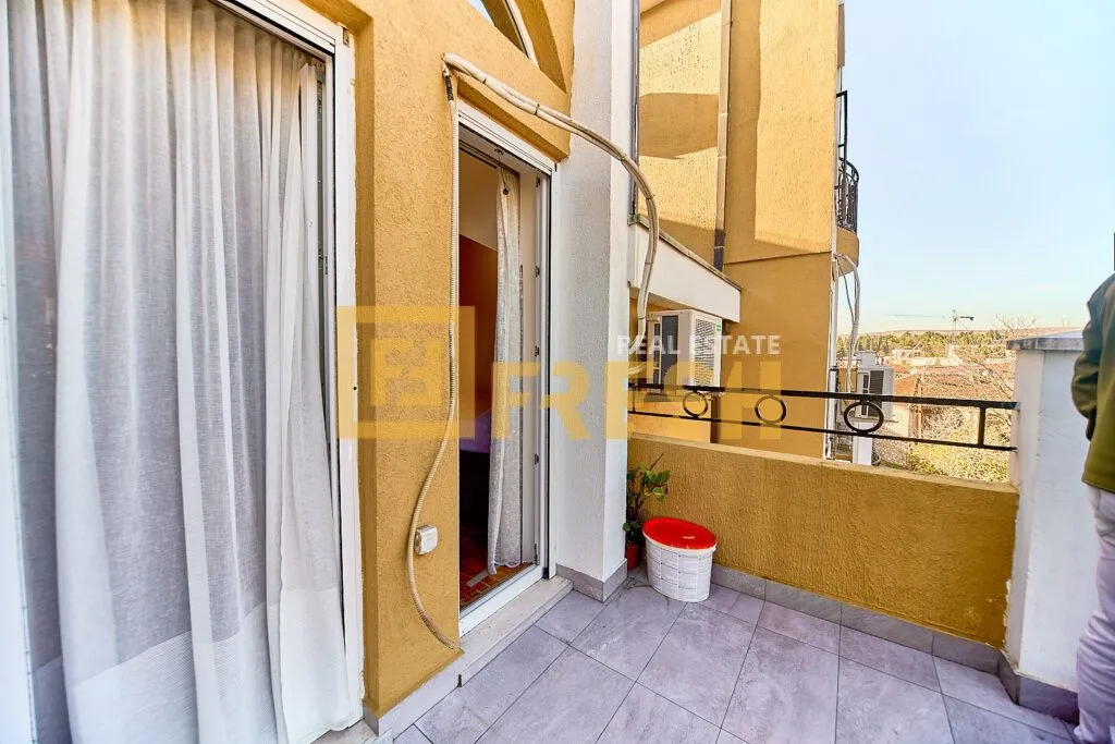 Prodaja, dvosoban stan, 64m², Stara Varoš, Podgorica