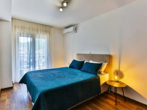 Prodaja, jednosoban stan, 46m², Centar, Budva - image 3