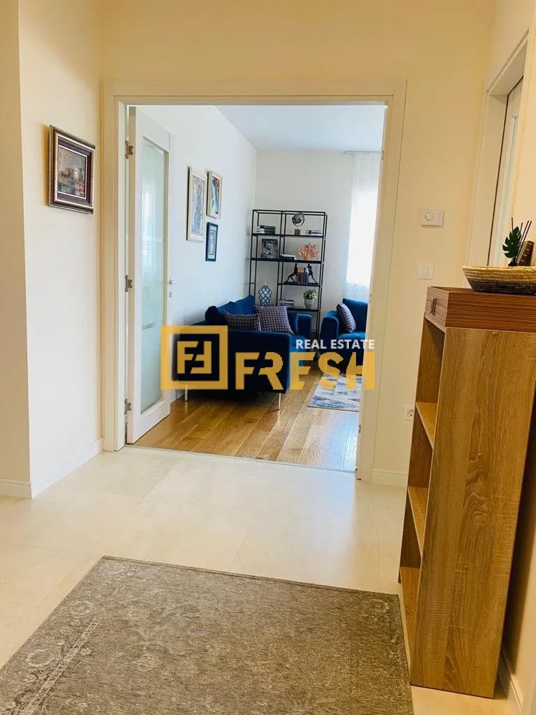 Rent, three bedroom apartment, 95m², City Kvart, Podgorica
