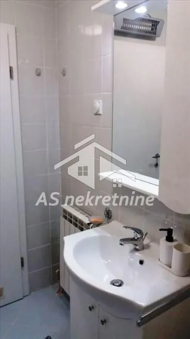 Rent, two bedroom apartment, 55m², Retenzija, Beograd