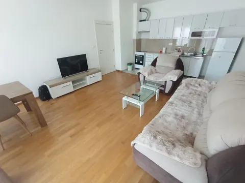 Rent, two bedroom apartment, 70m², Zabjelo, Podgorica - image 4