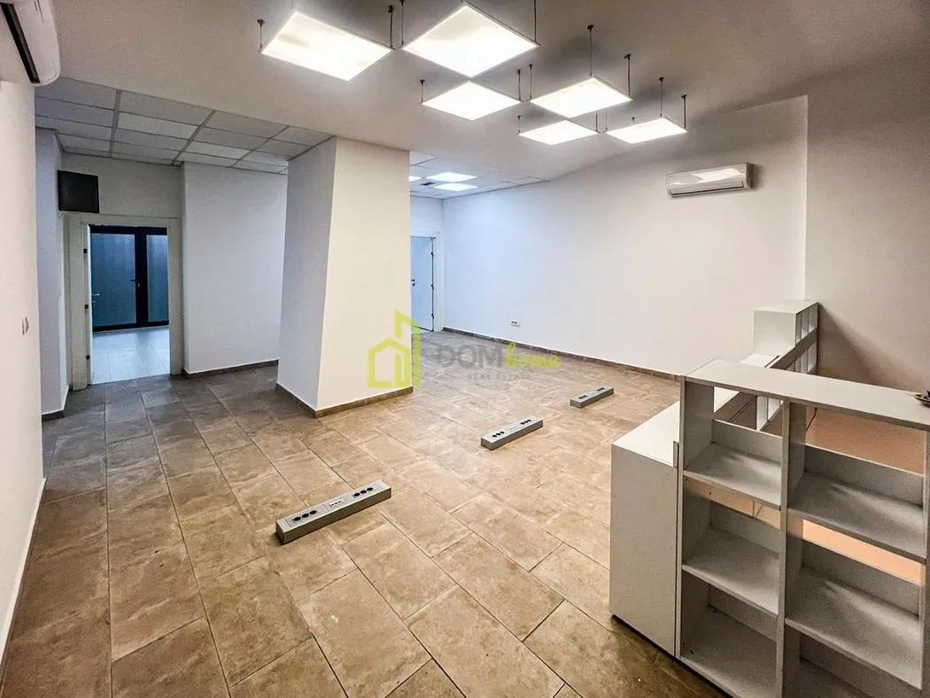 Sale, office space, 294m², Blok 5, Podgorica