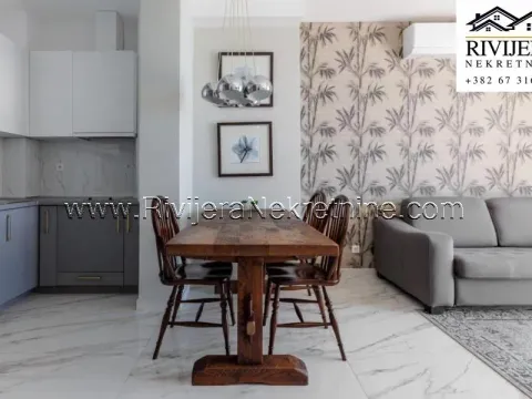 Sale, one bedroom apartment, 49m², Bečići, Budva - image 2