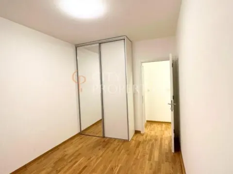 Rent, apartment, 64m², City Kej, Podgorica - image 5