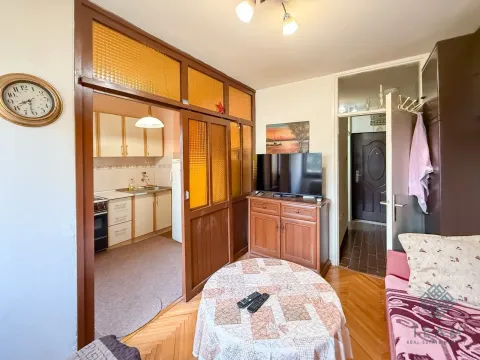 Rent, studio apartment, 22m², Stari Aerodrom, Podgorica - image 4