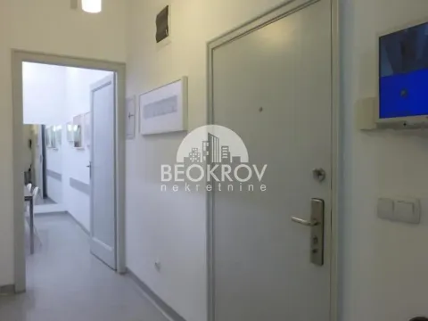Rent, office space, 60m², Kalenić Pijaca, Vračar Sve Podlokacije - image 4