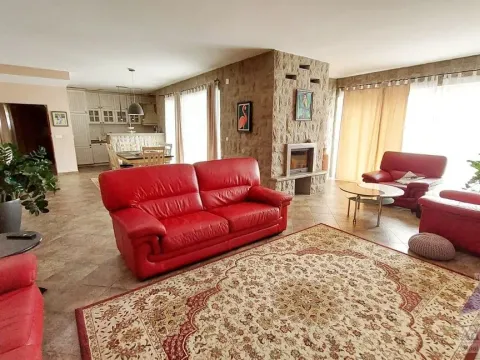 Prodaja, kuća, 495m², Bečići, Budva - image 8