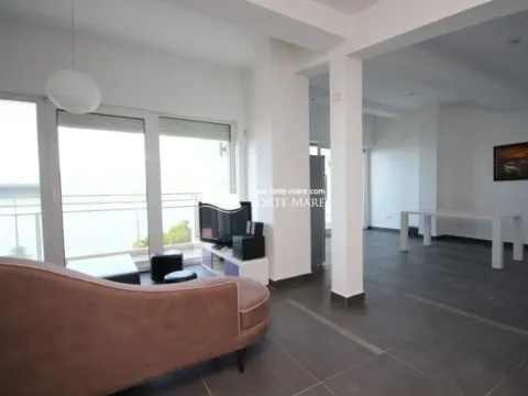 Prodaja, dvosoban stan, 98m², Herceg Novi, Crna Gora - image 5