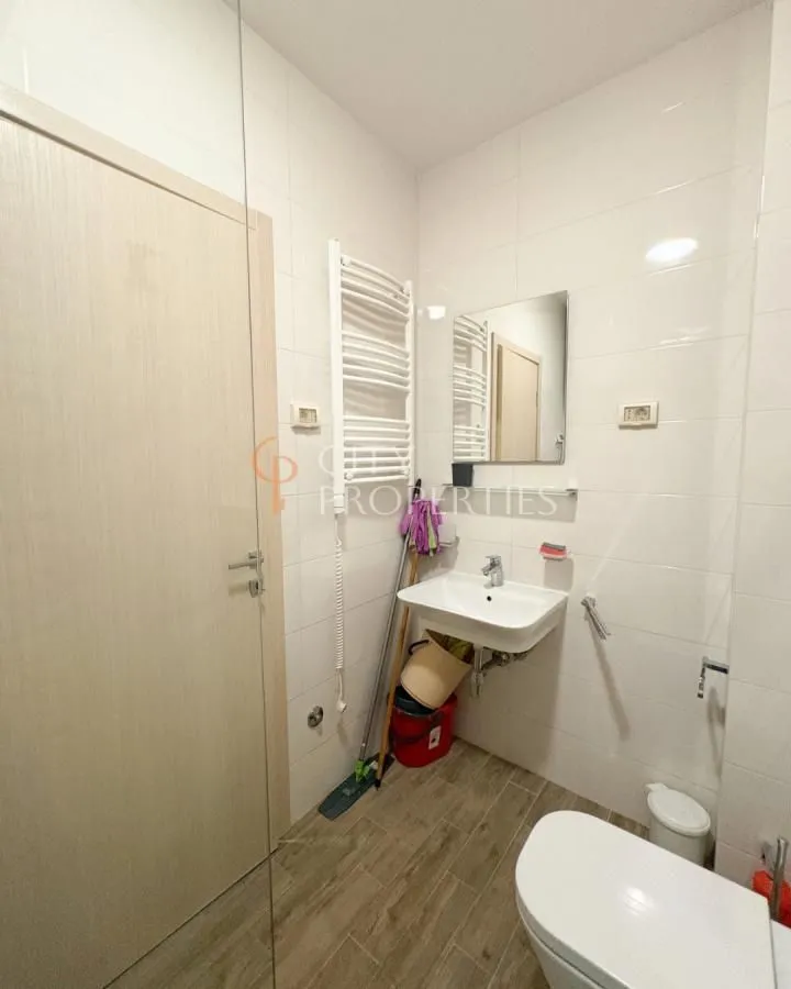 Izdavanje, stan, 46m², City Kvart, Podgorica