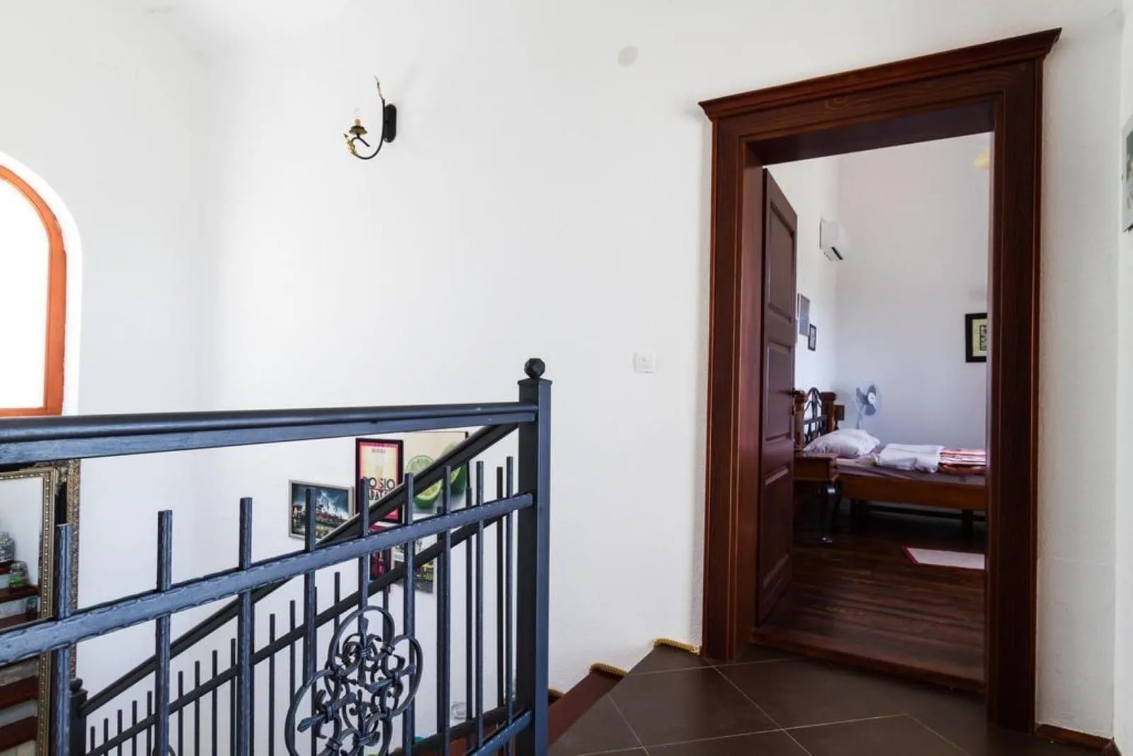 Sale, house, 210m², Zagora, Kotor