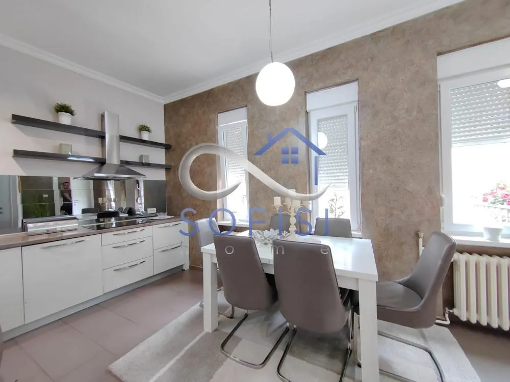 Izdavanje, trosoban stan, 100m², Novi Sad Sve Podlokacije, Novi Sad