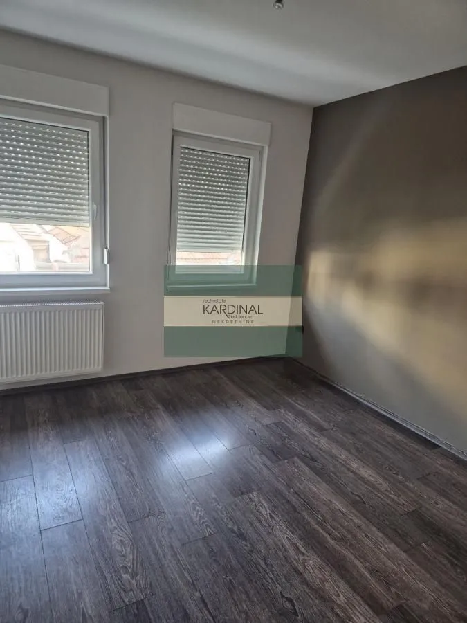Izdavanje, dvosoban stan, 76m², Veliki park, Kragujevac