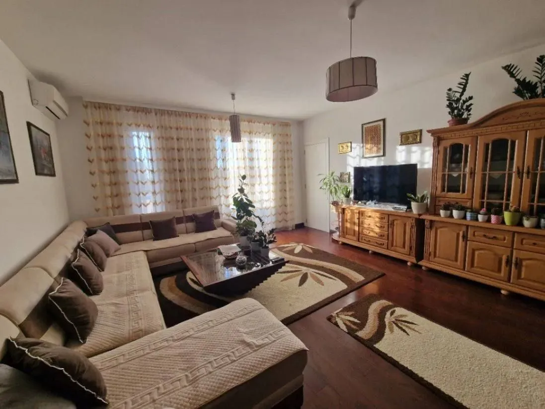 Sale, three bedroom apartment, 73m², Topolica, Bar