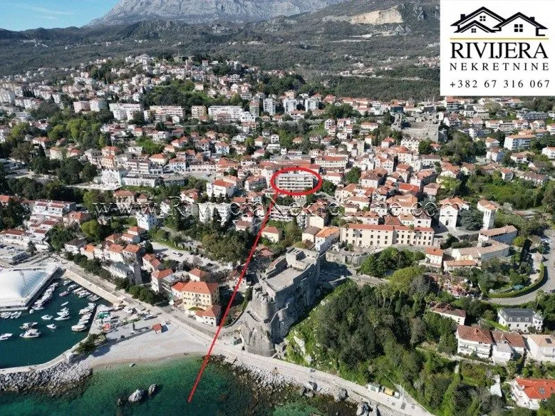 Prodaja, poslovni prostor, 250m², Centar, Herceg Novi