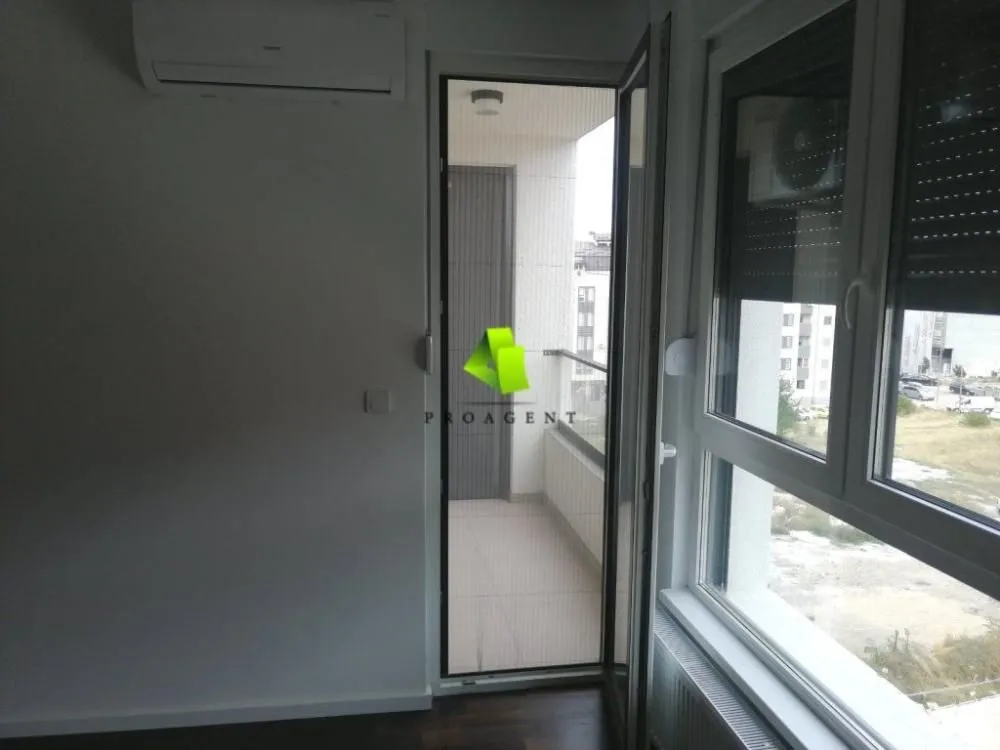 Rent, office space, 60m², Pantelej, Niš