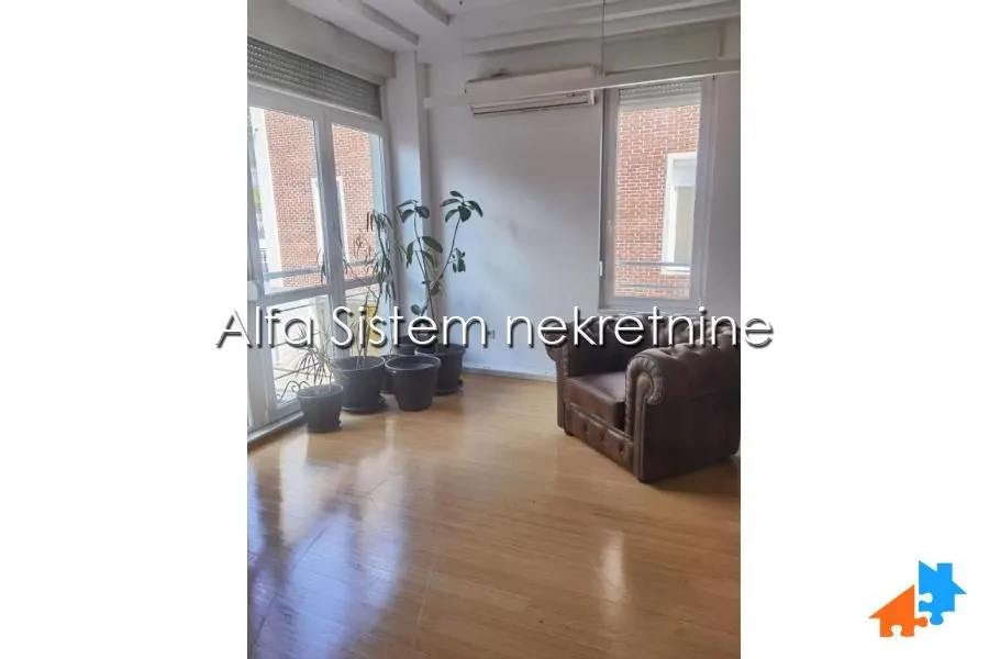 Rent, office space, 150m², Savski Venac, Beograd