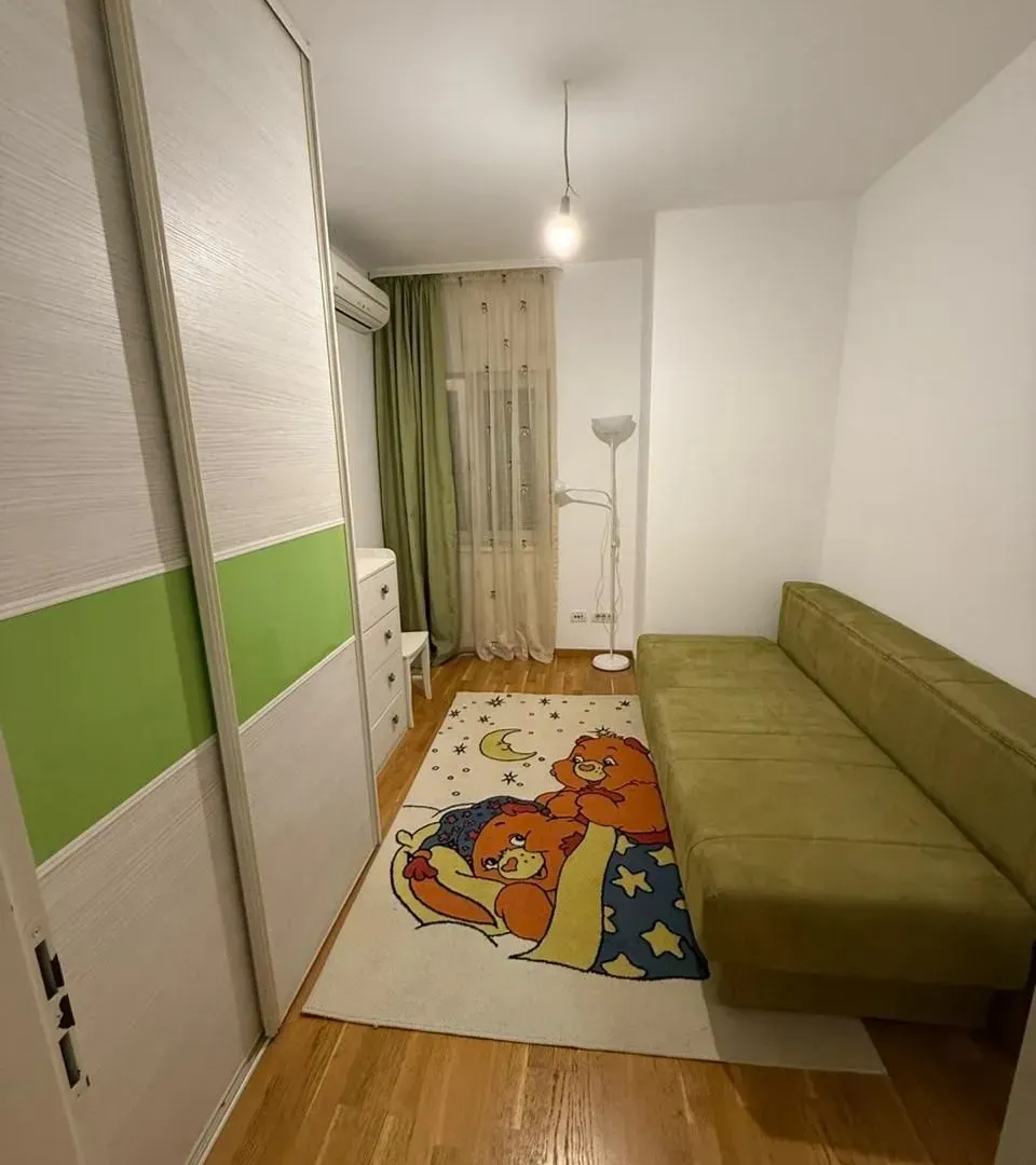 Izdavanje, dvosoban stan, 72m², City Kvart, Podgorica