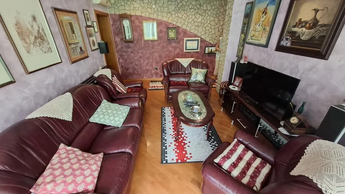 Sale, three bedroom apartment, 54m², Grbavica, Novi Sad Sve Podlokacije