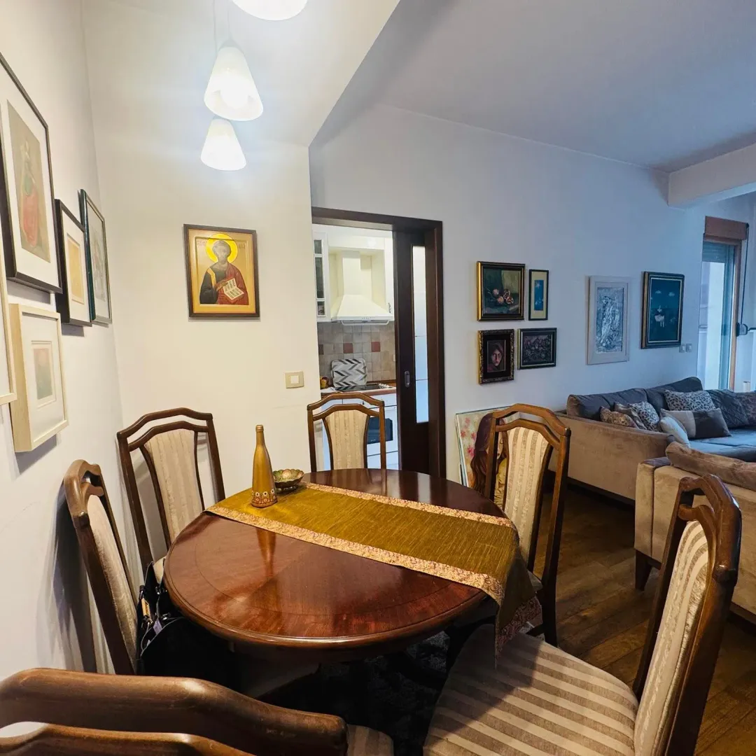 Prodaja, dvosoban stan, 62m², Krivi Most, Podgorica