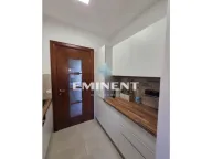 Izdavanje, četvorosoban stan, 98m², Savski Venac, Beograd - image 6