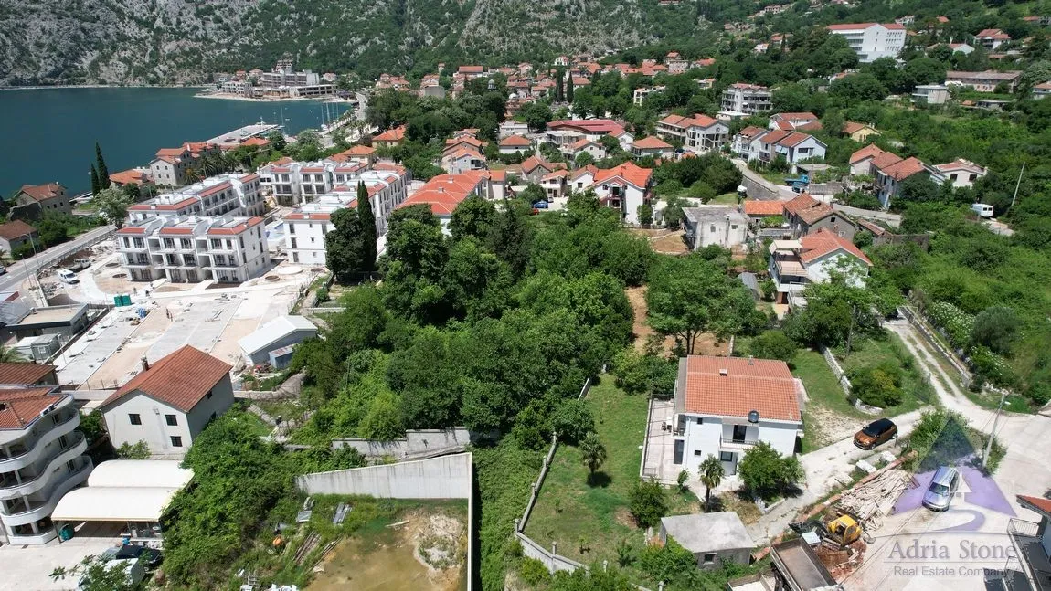 Sale, house, 192m², Risan, Kotor