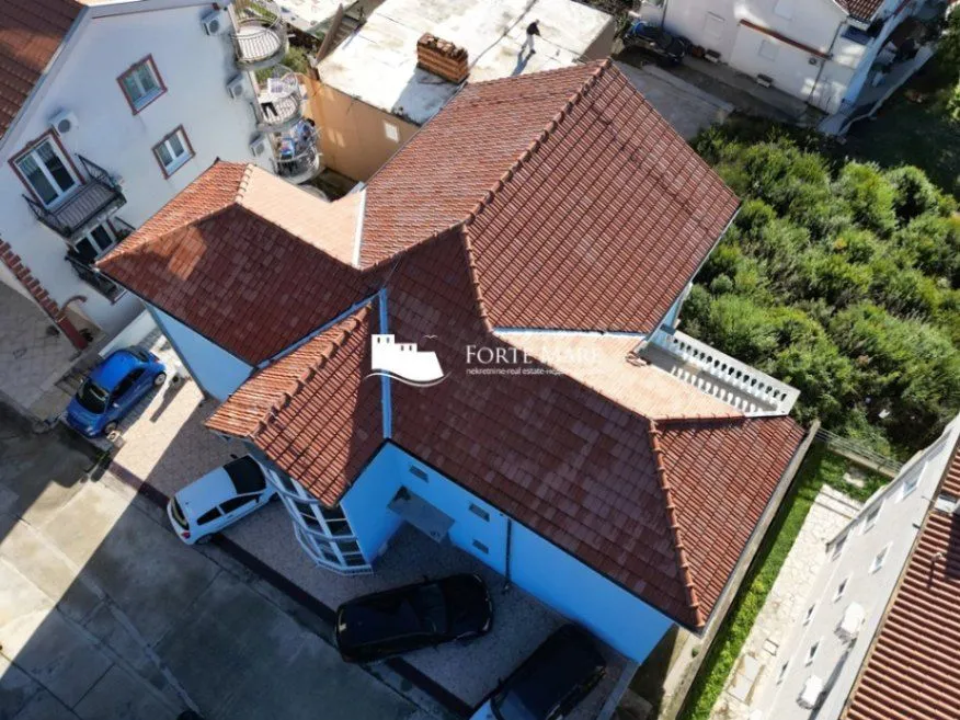 Prodaja, kuća, 415m², Herceg Novi, Crna Gora