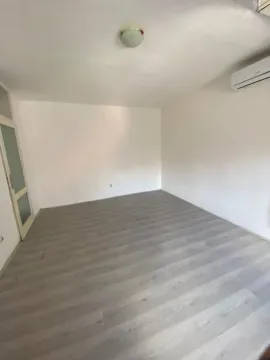 Sale, one bedroom apartment, 32m², Zvezdara Sve Podlokacije, Beograd - image 5