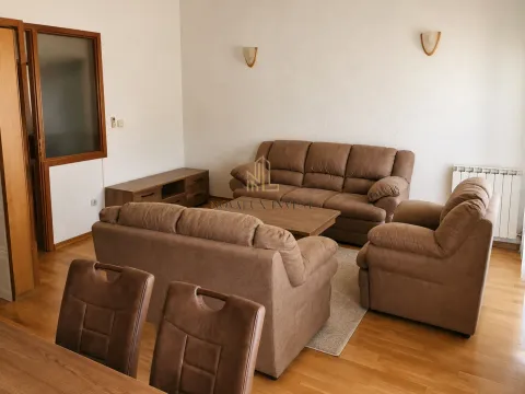 Izdavanje, dvosoban stan, 75m², Ljubović, Podgorica - image 2
