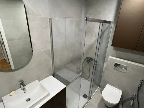 Izdavanje, dvosoban stan, 73m², Central Point, Podgorica - image 5