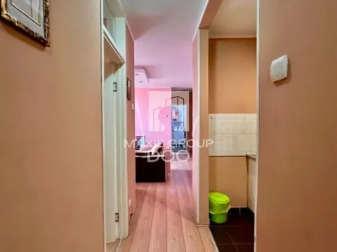 Rent, one bedroom apartment, 65m², Savski Venac, Beograd - image 10