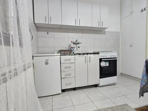 Rent, one bedroom apartment, 30m², Đeram Pijaca, Beograd - image 4