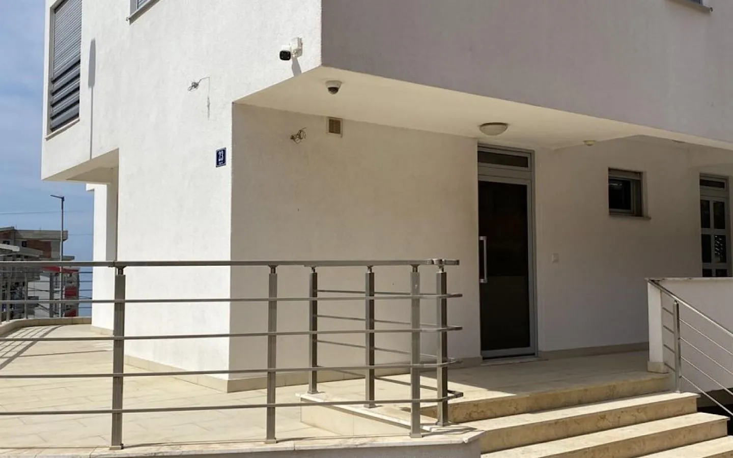 Sale, office space, 53m², Dobra Voda, Budva